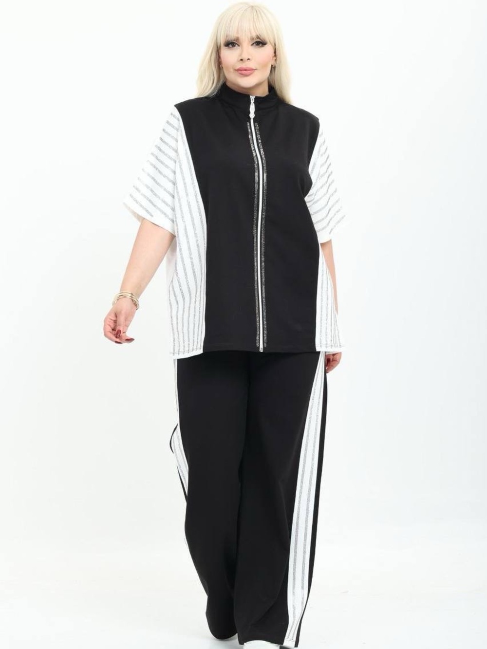 New ! Plus-Size Black & White Zip Front Pants Set